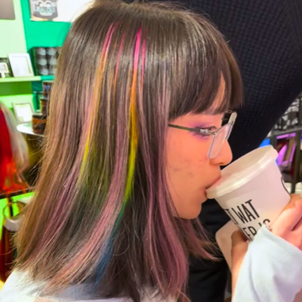 Attitude Hair Dye - Sip & Dye DIY Hairextensions Workshop Ticket - AttitudeHairDye Hangout, Oude Hoogstraat 29 Amsterdam